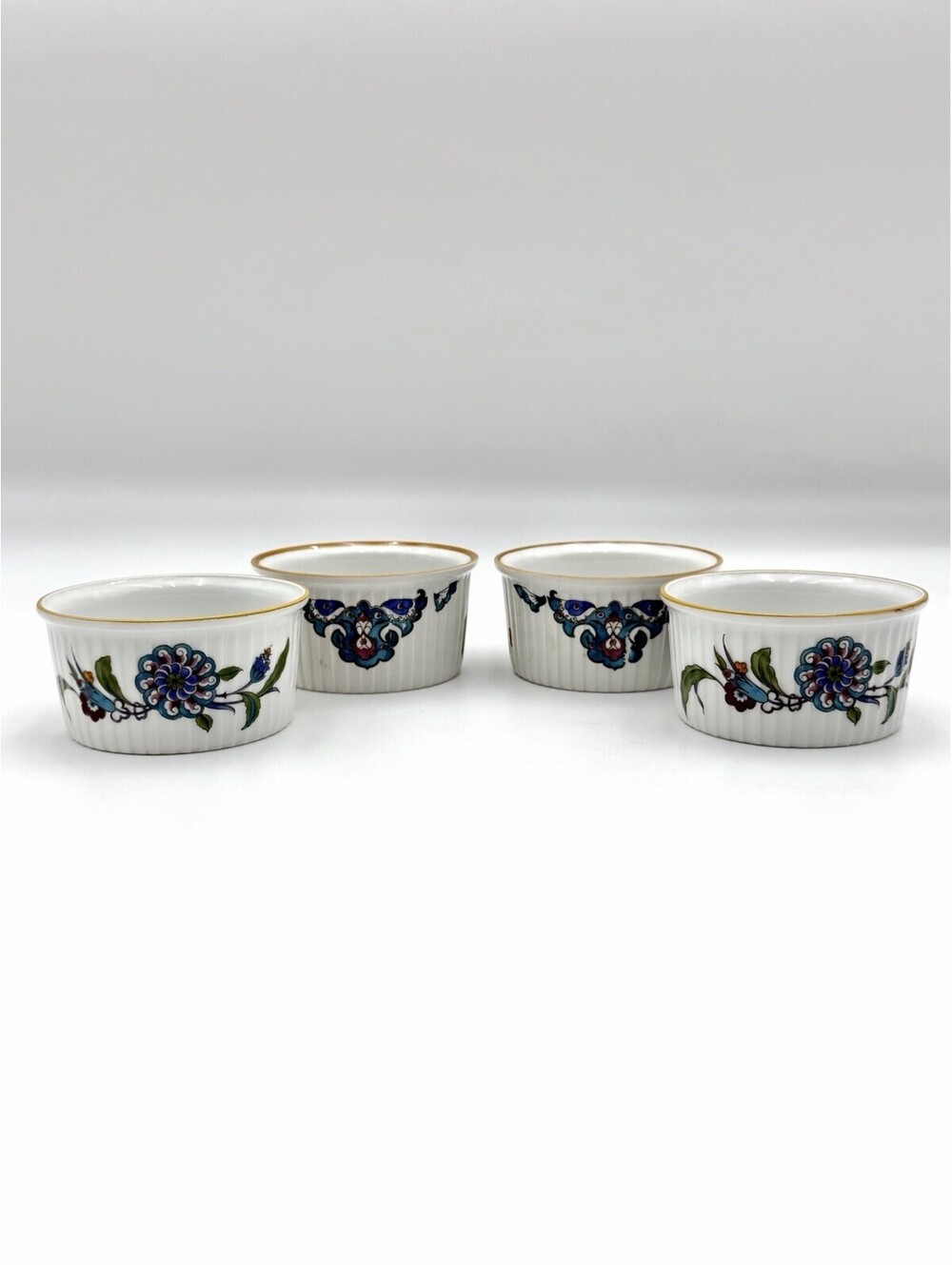 Royal Worcester Palmyra - Ramekins 3 1/4", Set of 4